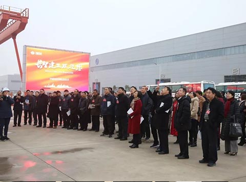 池州市人大代表、政協(xié)委員考察團(tuán)到長(zhǎng)智公司調(diào)研